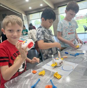 Bricks Bots & Beakers